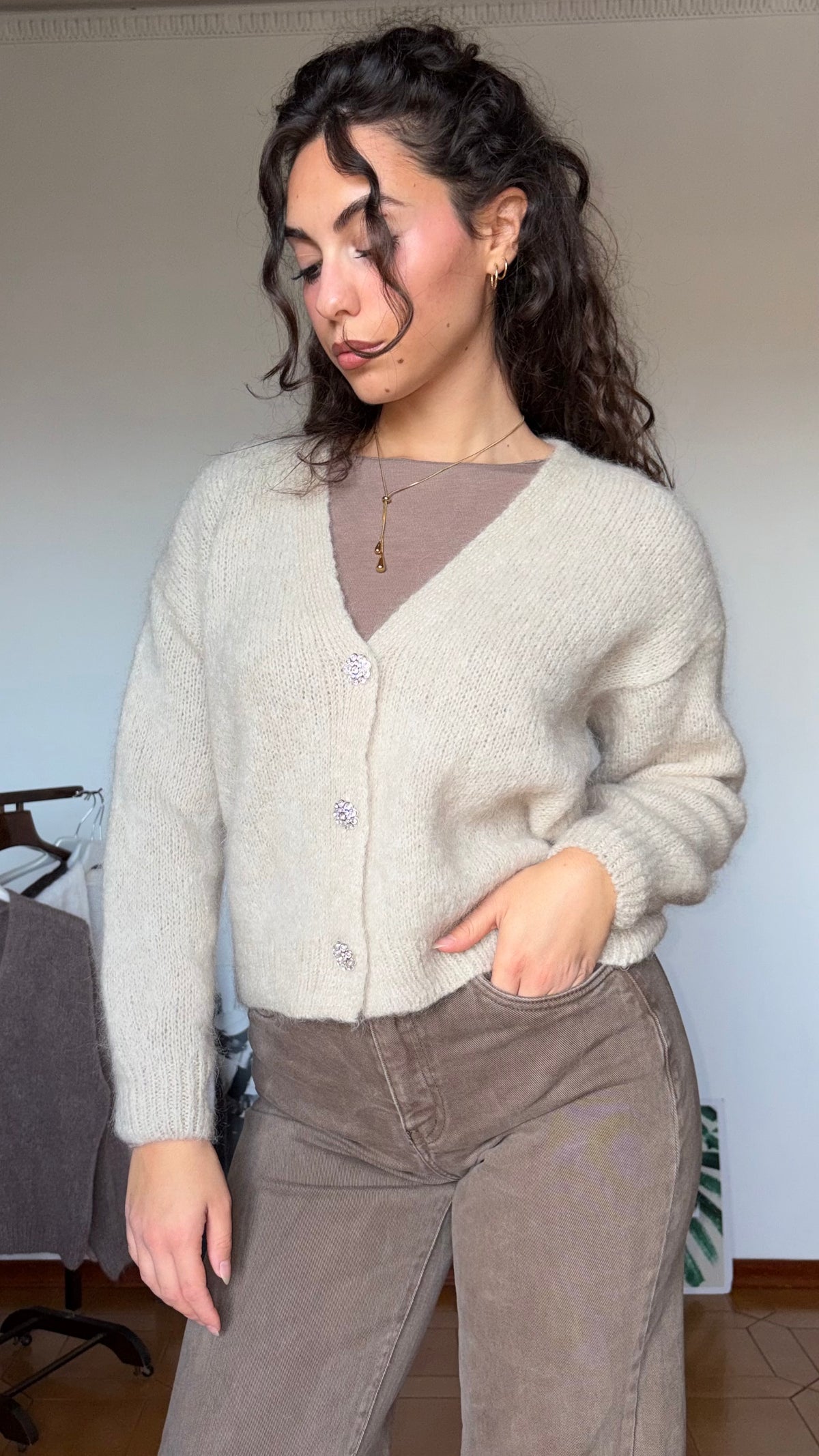 Cardigan tre bottoni gioiello