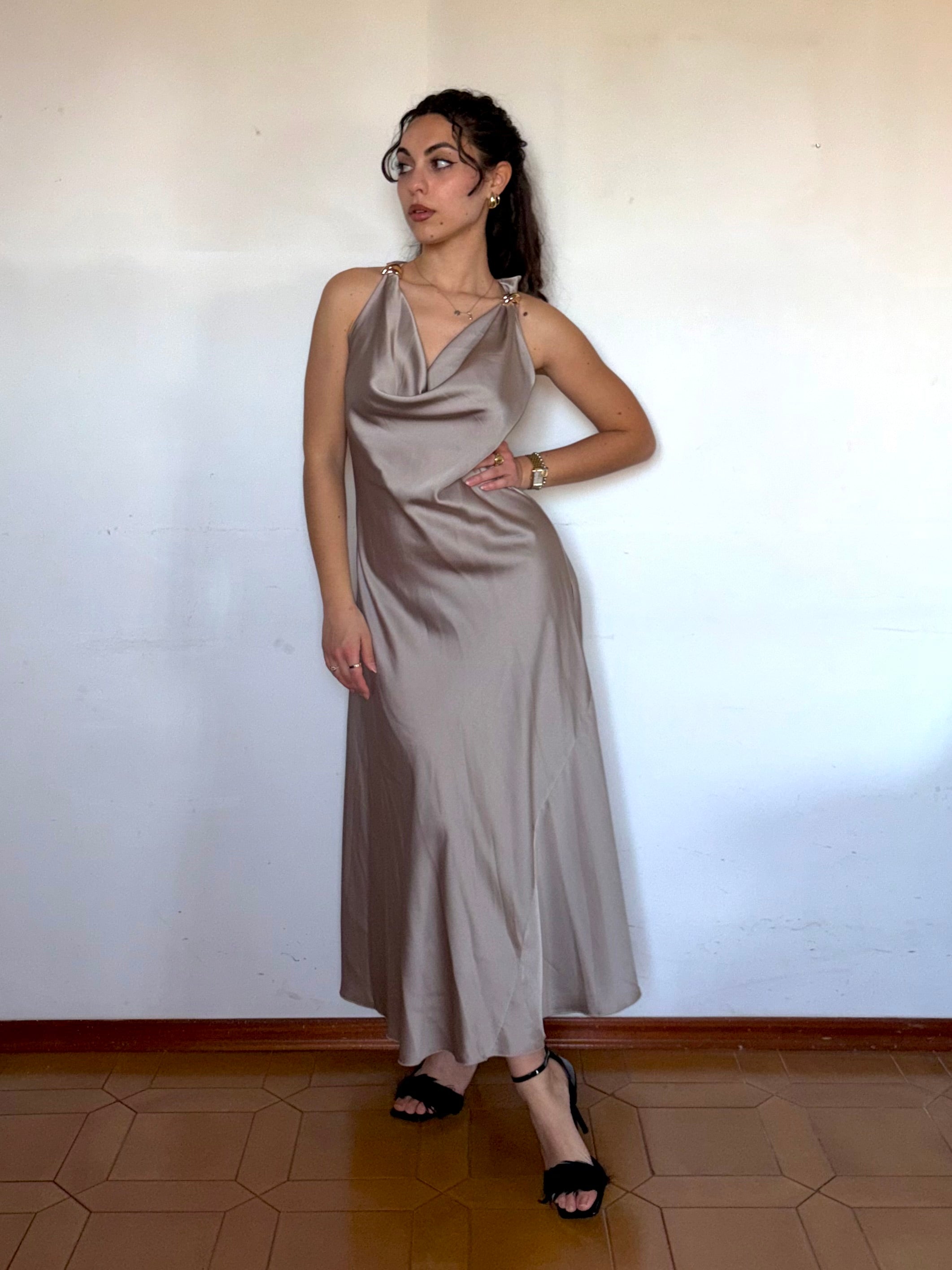 Abito Selina