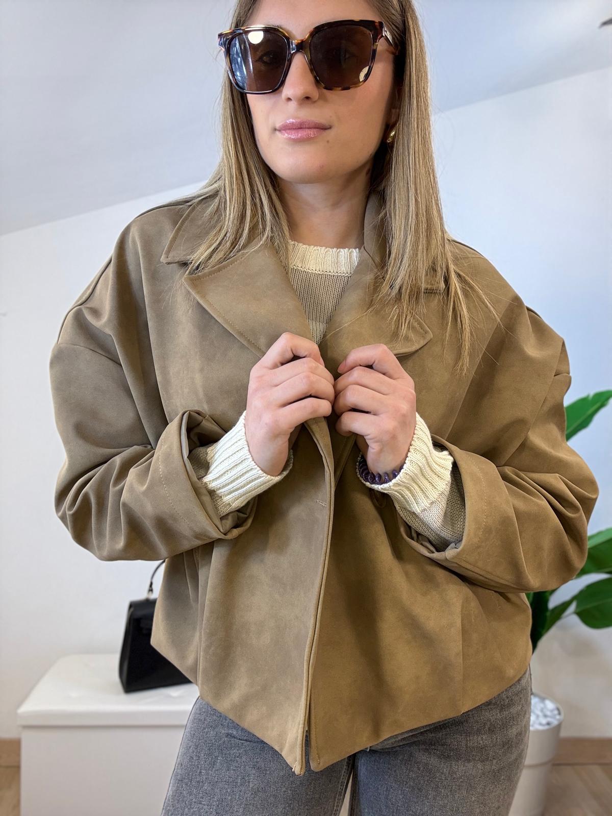 Bomber scamosciato con tasche