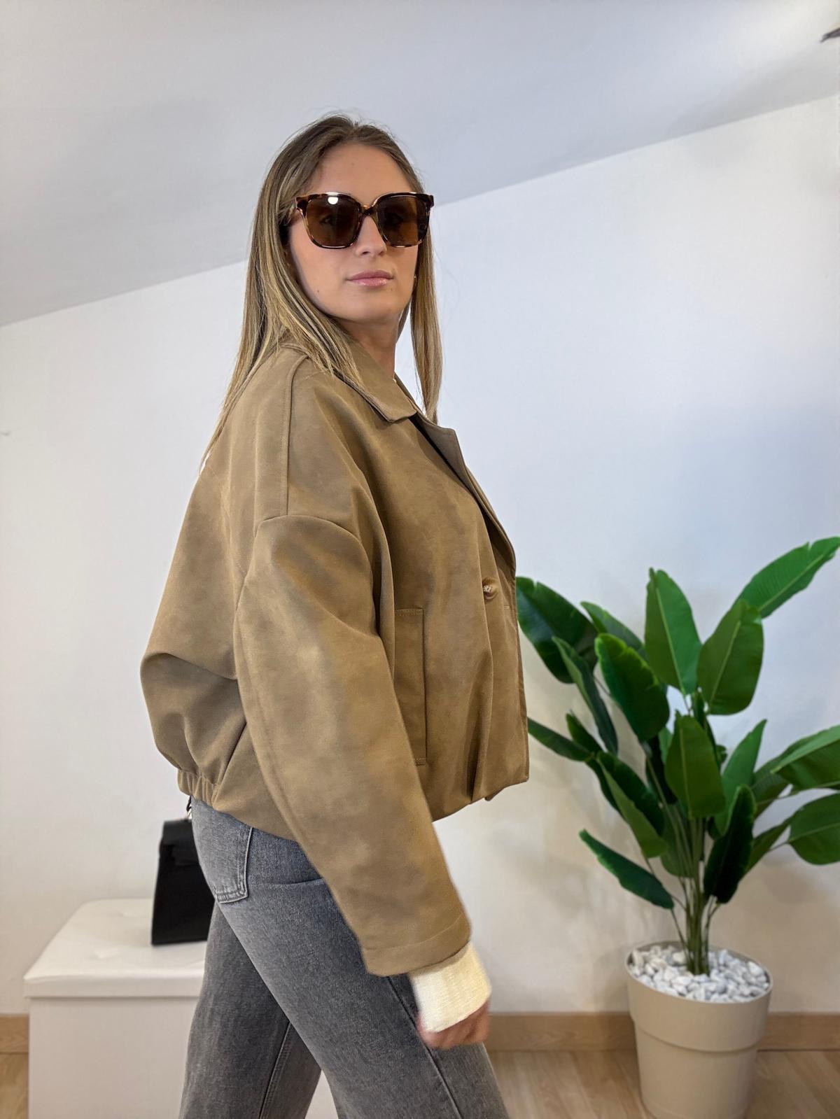 Bomber scamosciato con tasche