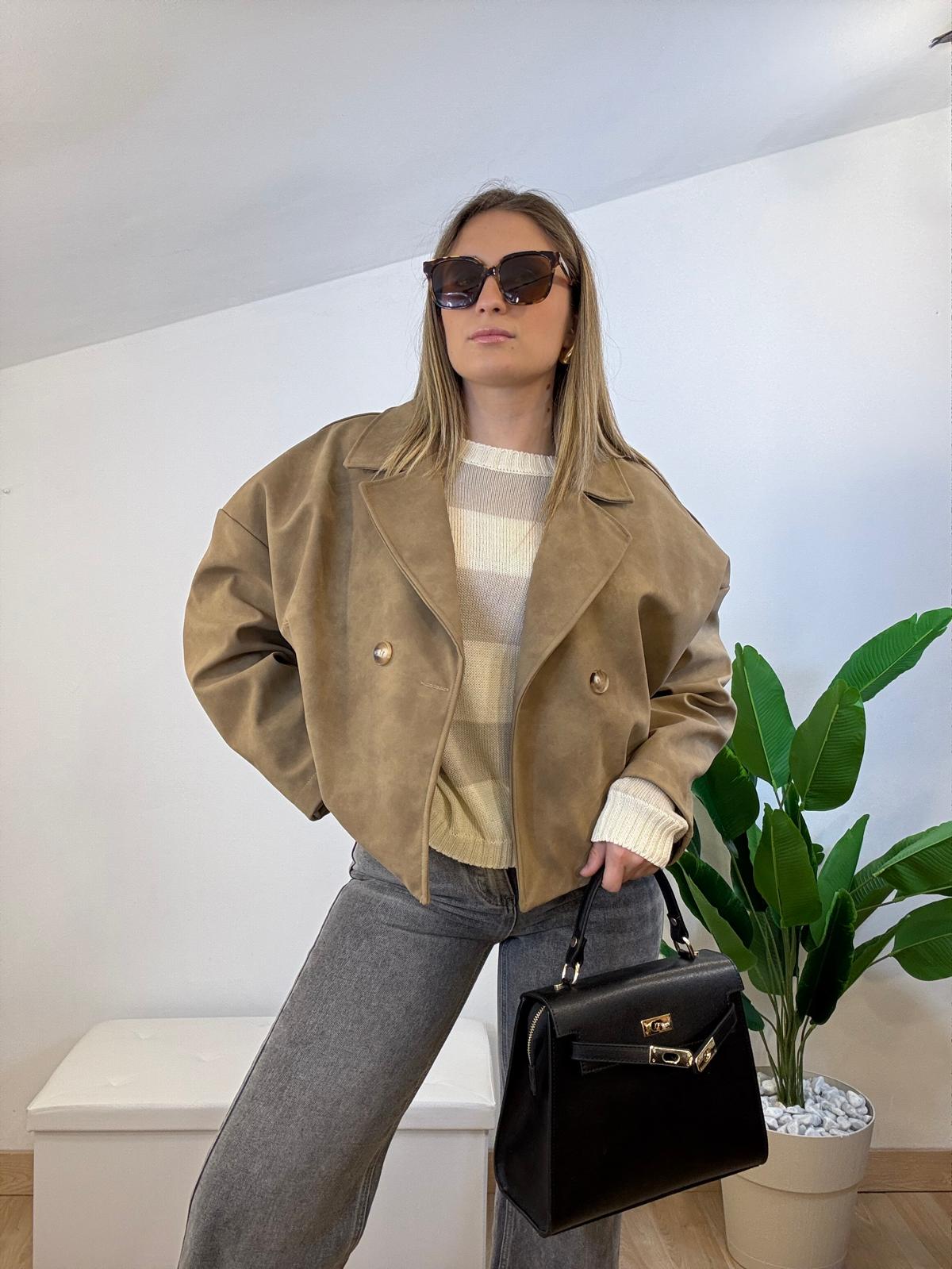 Bomber scamosciato con tasche