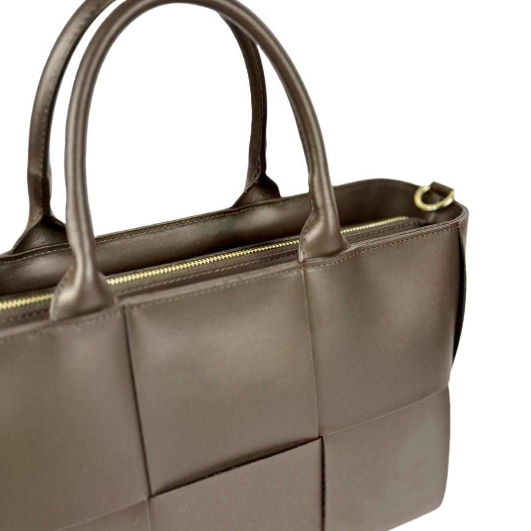Borsa Venice in vera pelle spazzolata