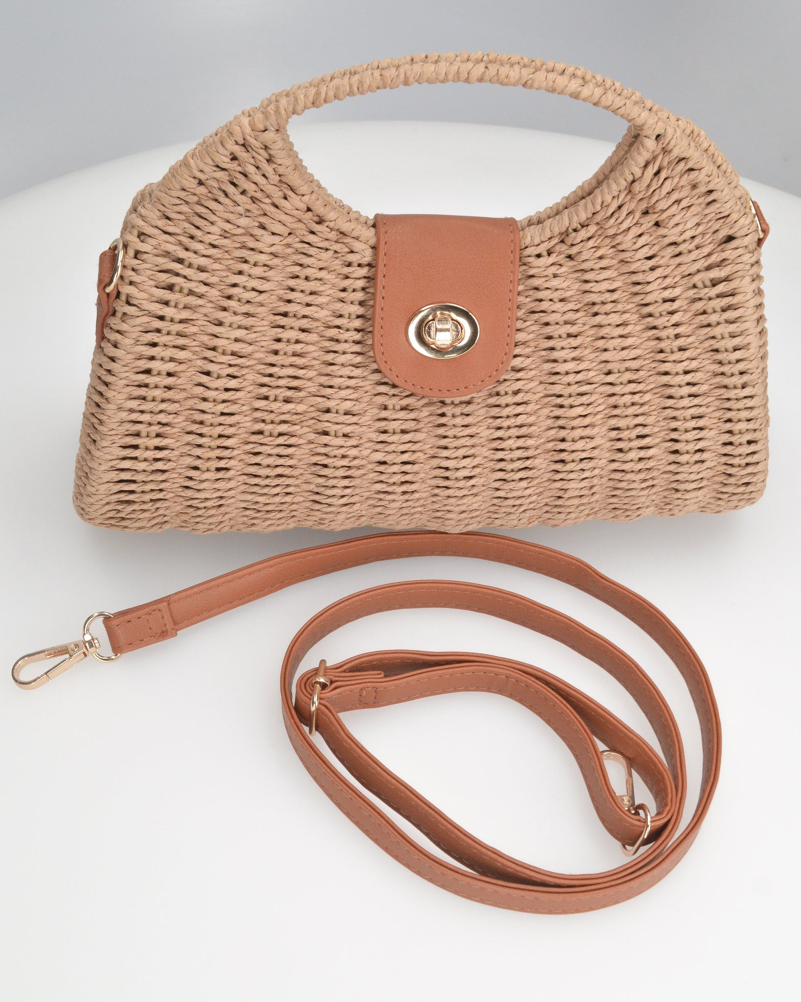 Borsa rigida in rafia